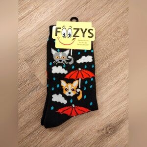 NWT Foozys "Raining Cats and Dogs" socks